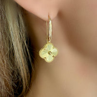 Gold Flower Earrings - LPL Creations
