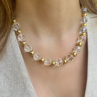 Chic Necklace on Woman - LPL Creations