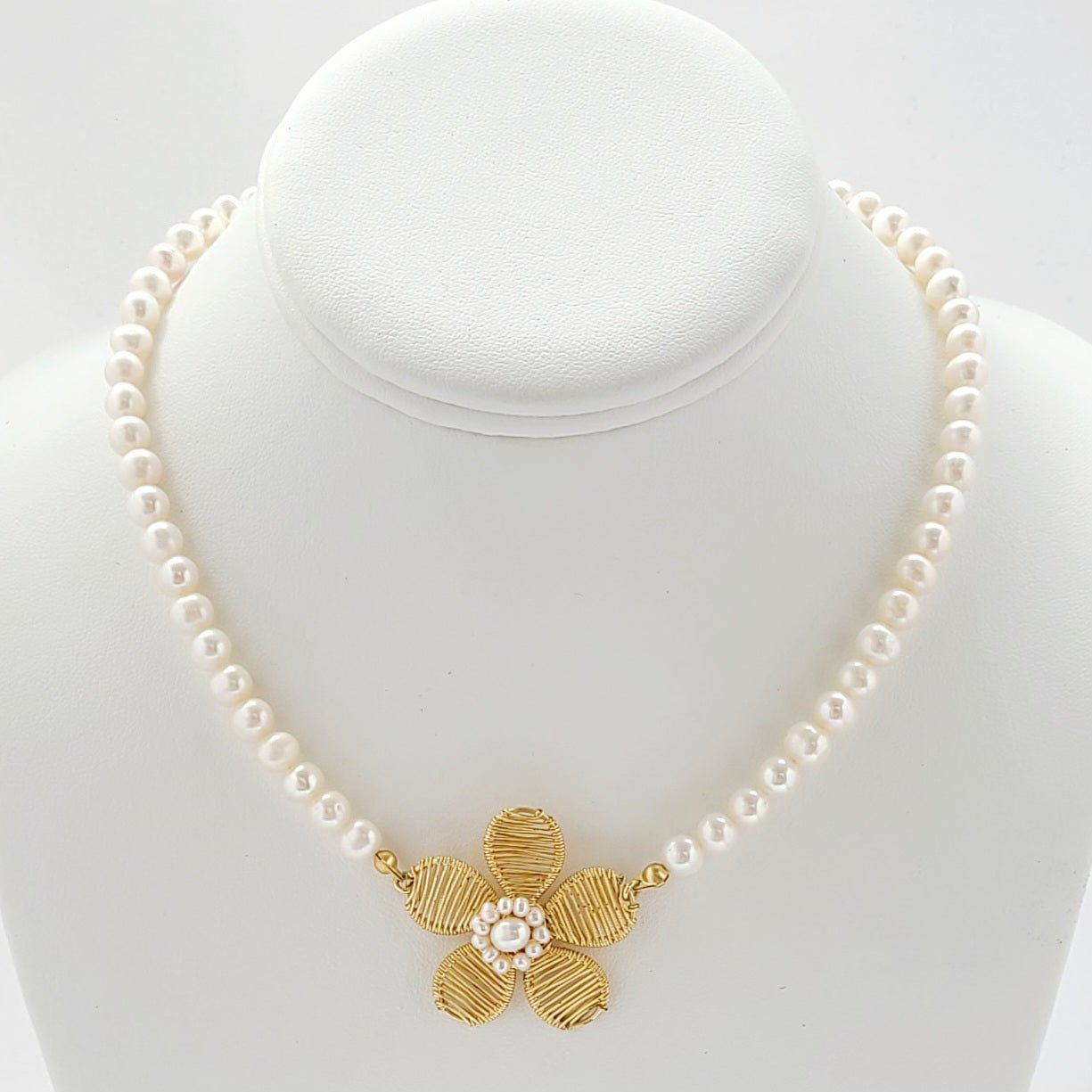 White Blossom Necklace - LPL Creations