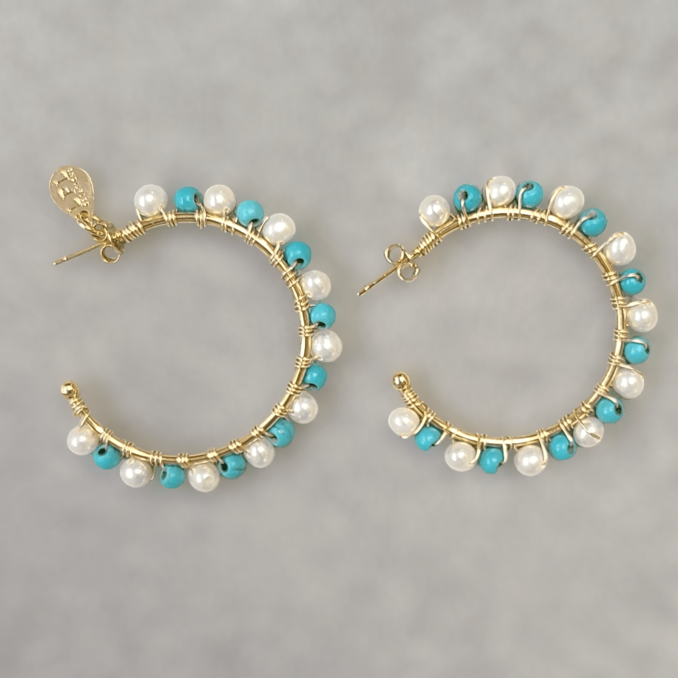 Turquoise and Freshwater Pearls Hoops Earrings - LPL Creations