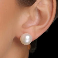 Pearl Stud Earrings - LPL Creations