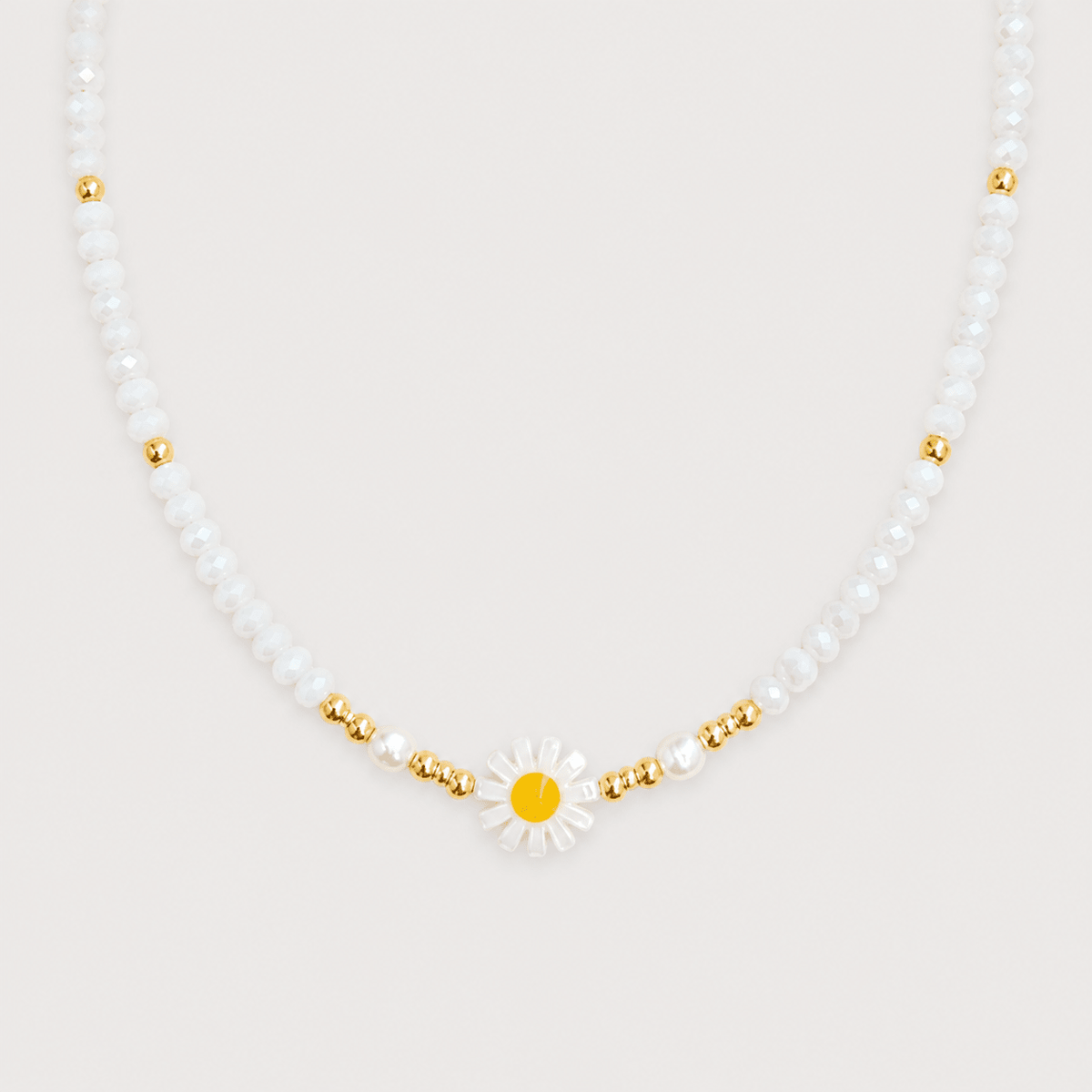 Daisy Crystals Necklace - LPL Creations