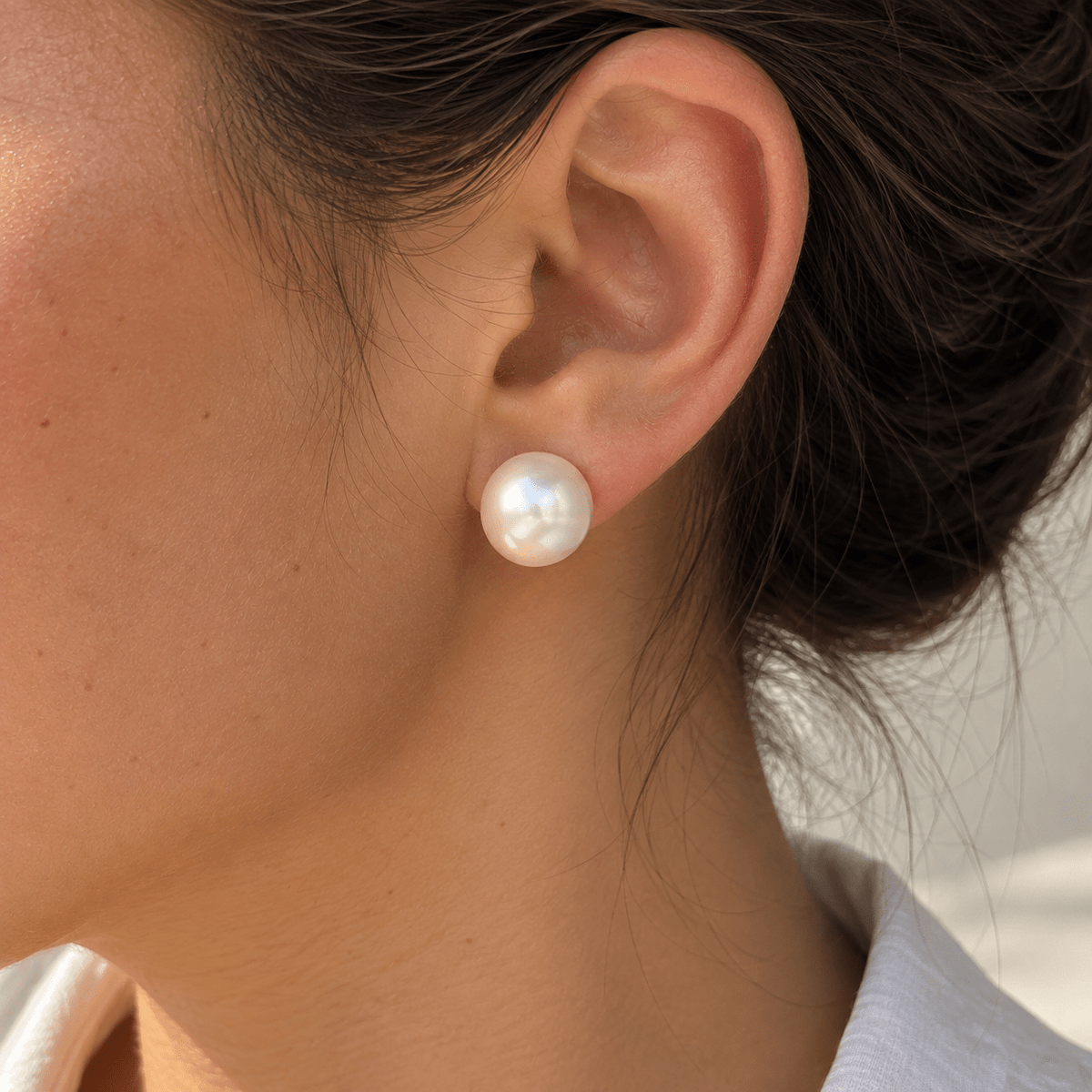 Pearl Stud Earrings - LPL Creations