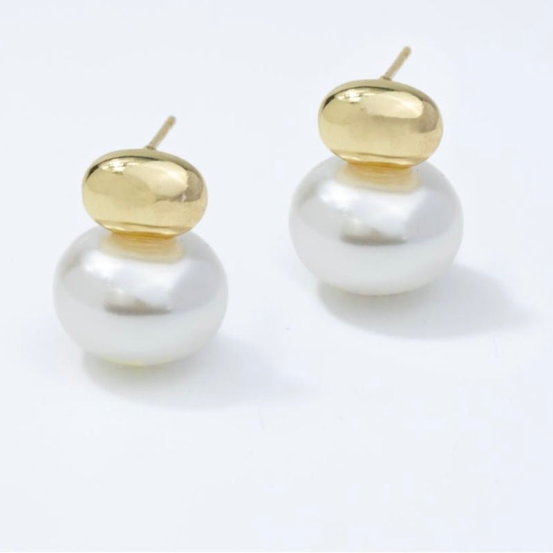 Julieta Pearl Stud - LPL Creations