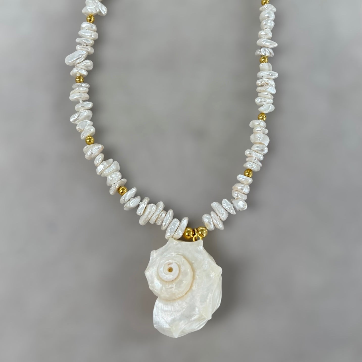 Ocean Pearl Shell Necklace