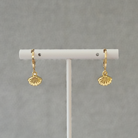 Oyster Mini Hoop Earrings