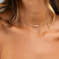 Lili Pearl Short Necklace